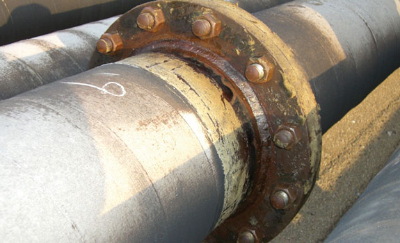 Oil Intake Pipeline Inspected After 21 Years of Denso™ Protection