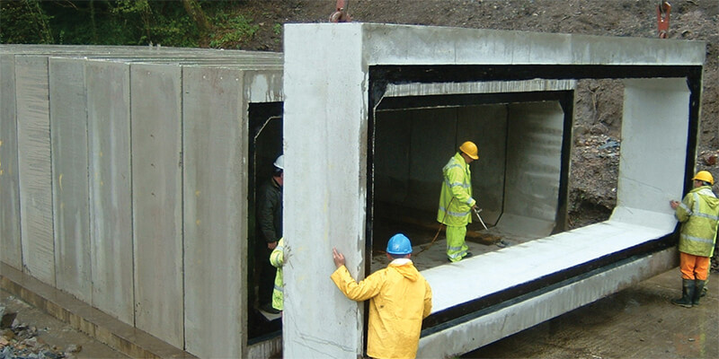 Densostrip for permanent flexible and watertight sealing of precast concrete structures